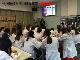 贺加贝集团第1期培训现场