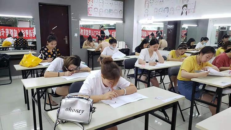 成都美卡教育第11期培训现场