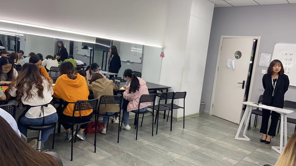 成都米图米教育第24期培训现场