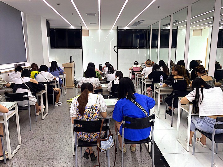 成都成妆学校第27期培训现场